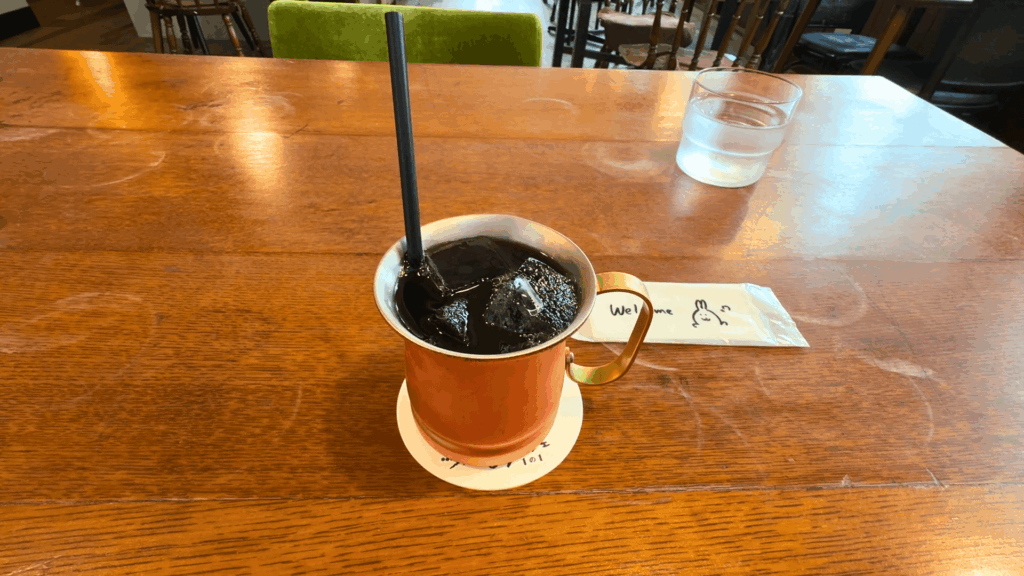 大雄山線駅舎カフェ1の1のアイスコーヒー