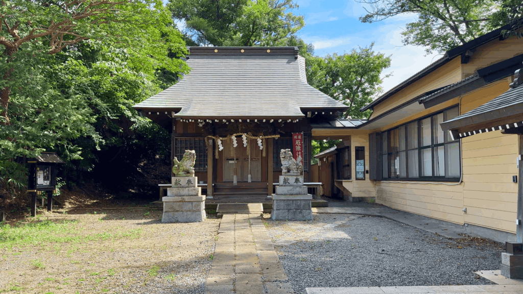 上大岡総鎮守・鹿嶋神社の境内