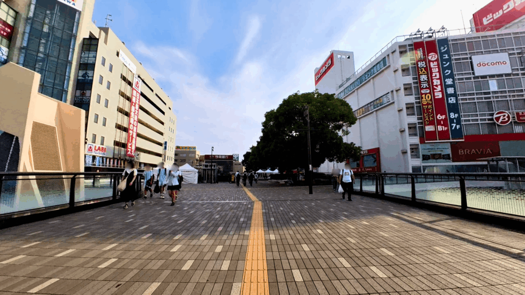 藤沢駅北口ペデストリアンデッキ