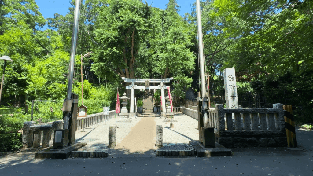 熊野神社の鳥居