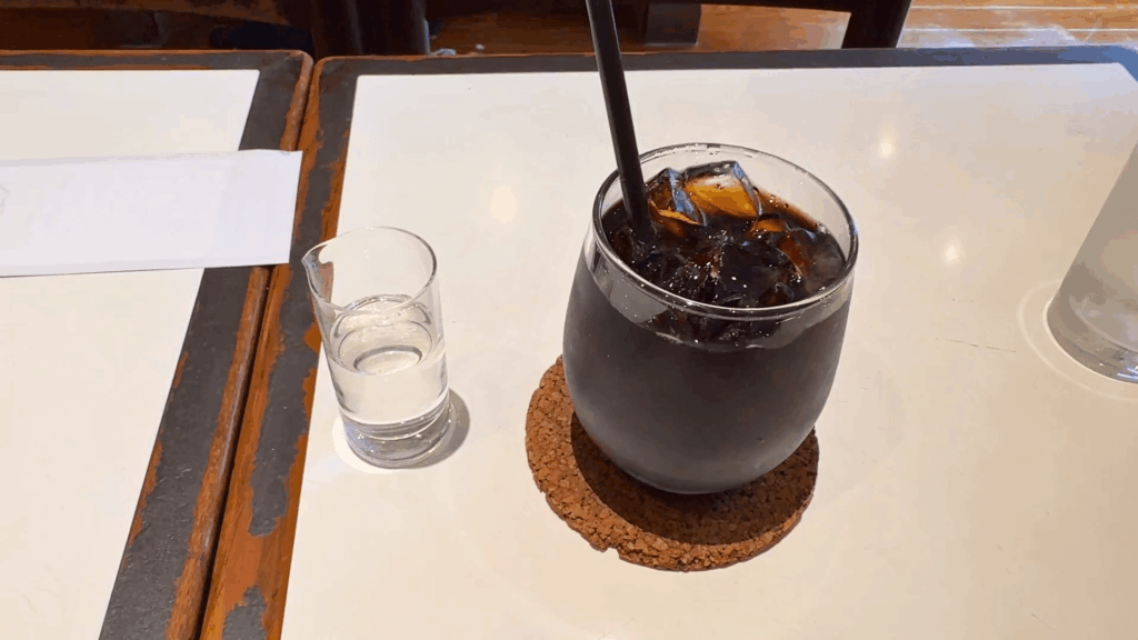 カフェナドックの水出しアイスコーヒー