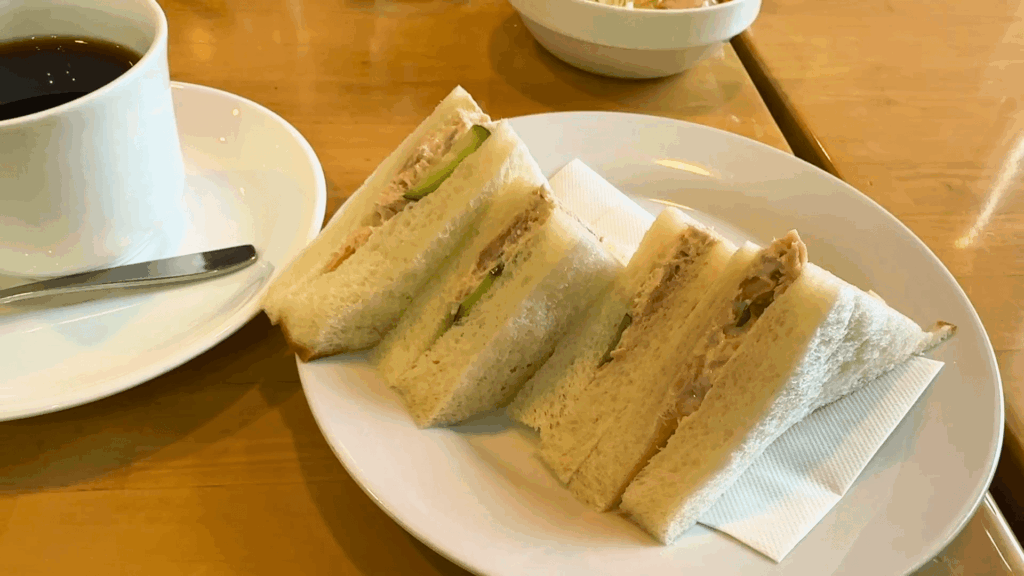 珈琲専門店 亜煉路館 いずみ中央店のモーニングセット