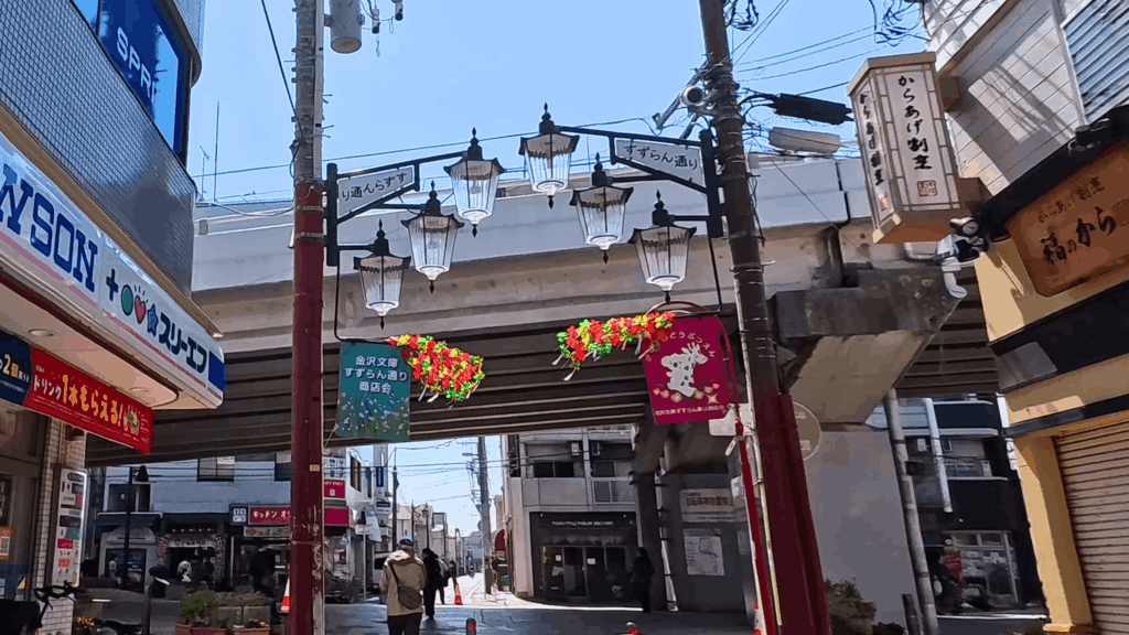 すずらん型の街灯