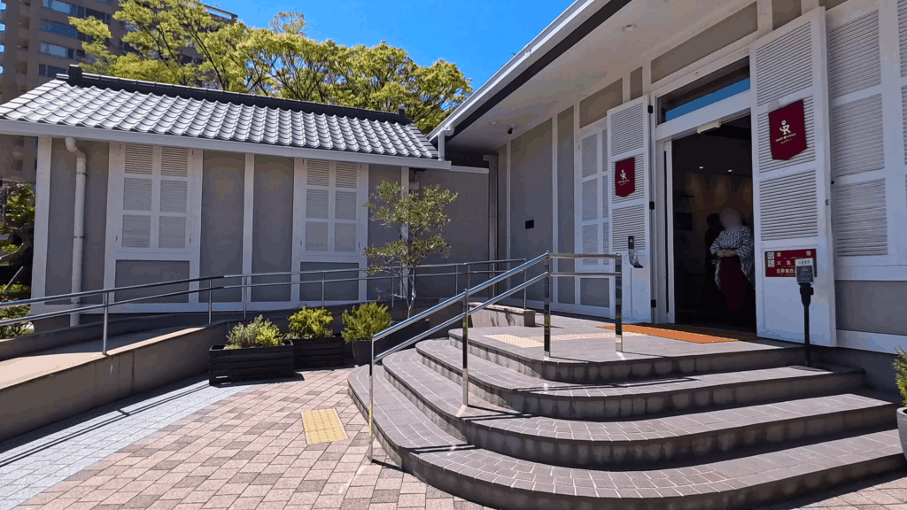 よこすか近代遺産ミュージアム ティボディエ邸