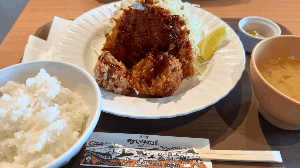 なんどきミックスフライ定食