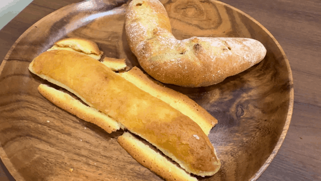 pain fermier 穂の香のバトンブールとハワイアンバー