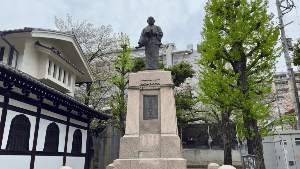 大石内蔵助の銅像