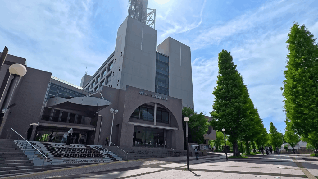 横浜市立都筑図書館
